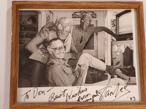 signed stan lee photo